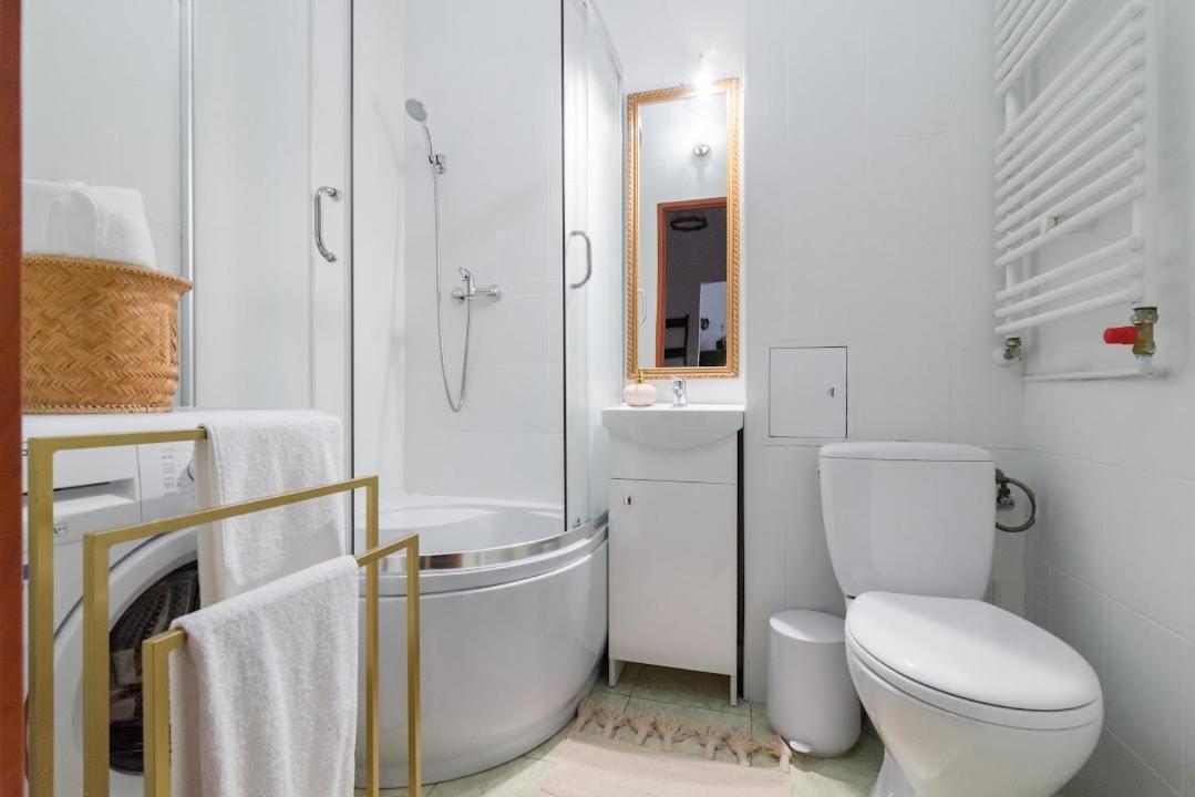 Vintage Apartment